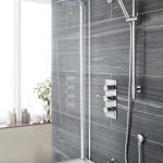 u_triple_divert_showers_v1_main